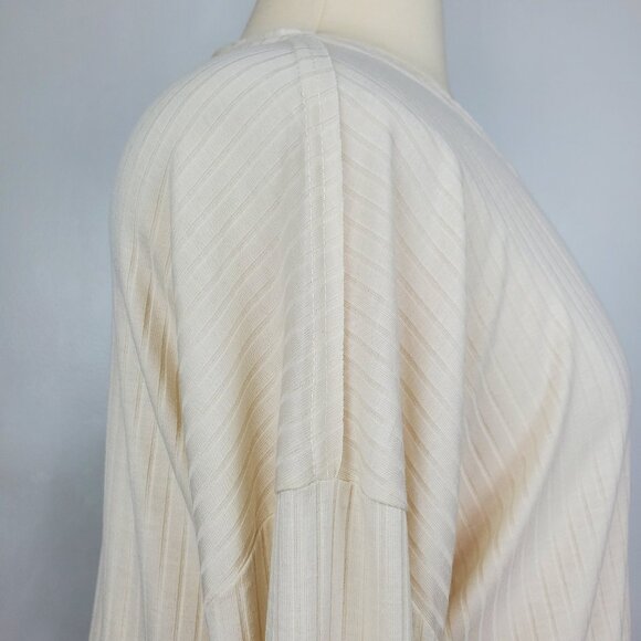 Jane + Delancey Casual V-Neck Button Detail Stretchy Minimalist Top NEW NWT XL - Picture 8 of 16